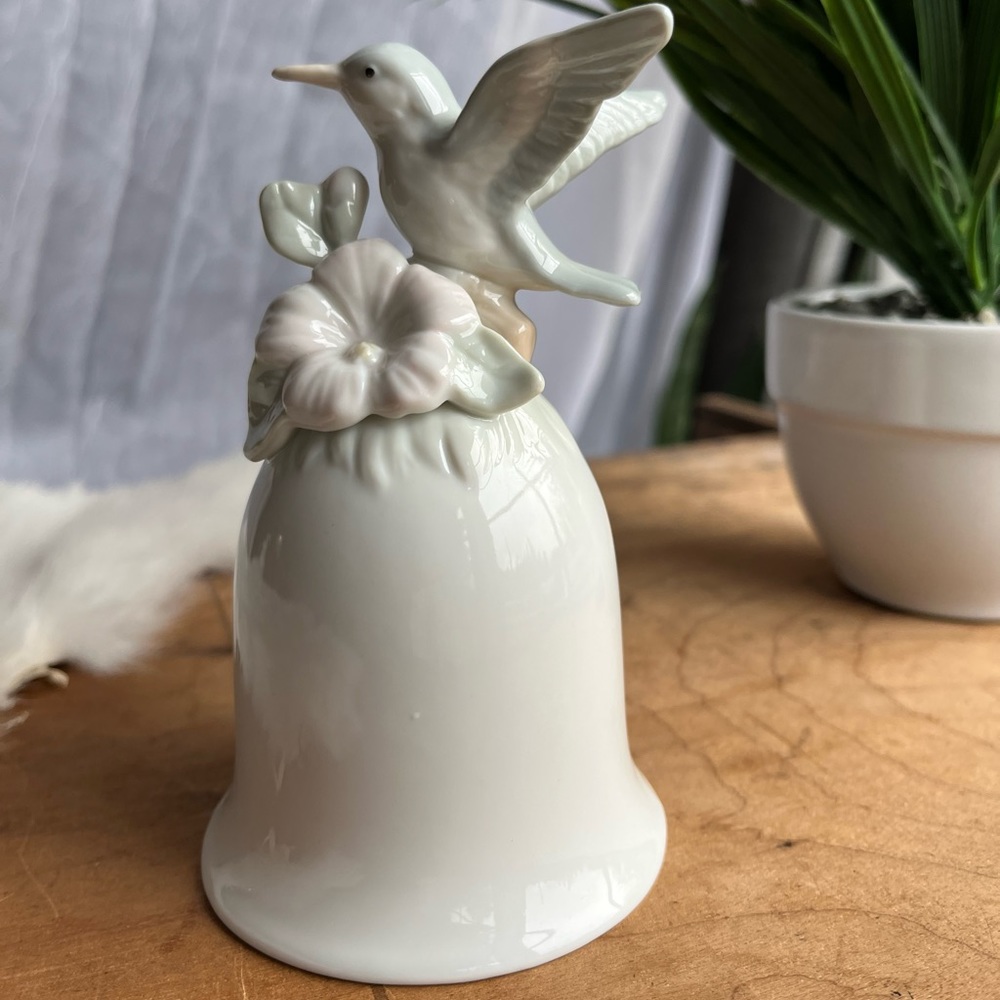 White Porcelain 5 1/4" Tall Porcelain Bell With Pastel Blue Hummingbird